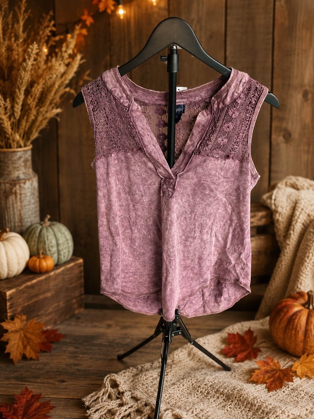 Daytrip Lace Yoke Sleeveless V-Neck Tank - Dusty Mauve